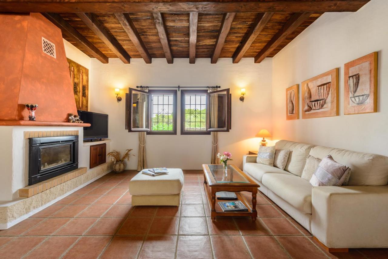 Villa Can Curreu Sant Carles de Peralta Exterior photo